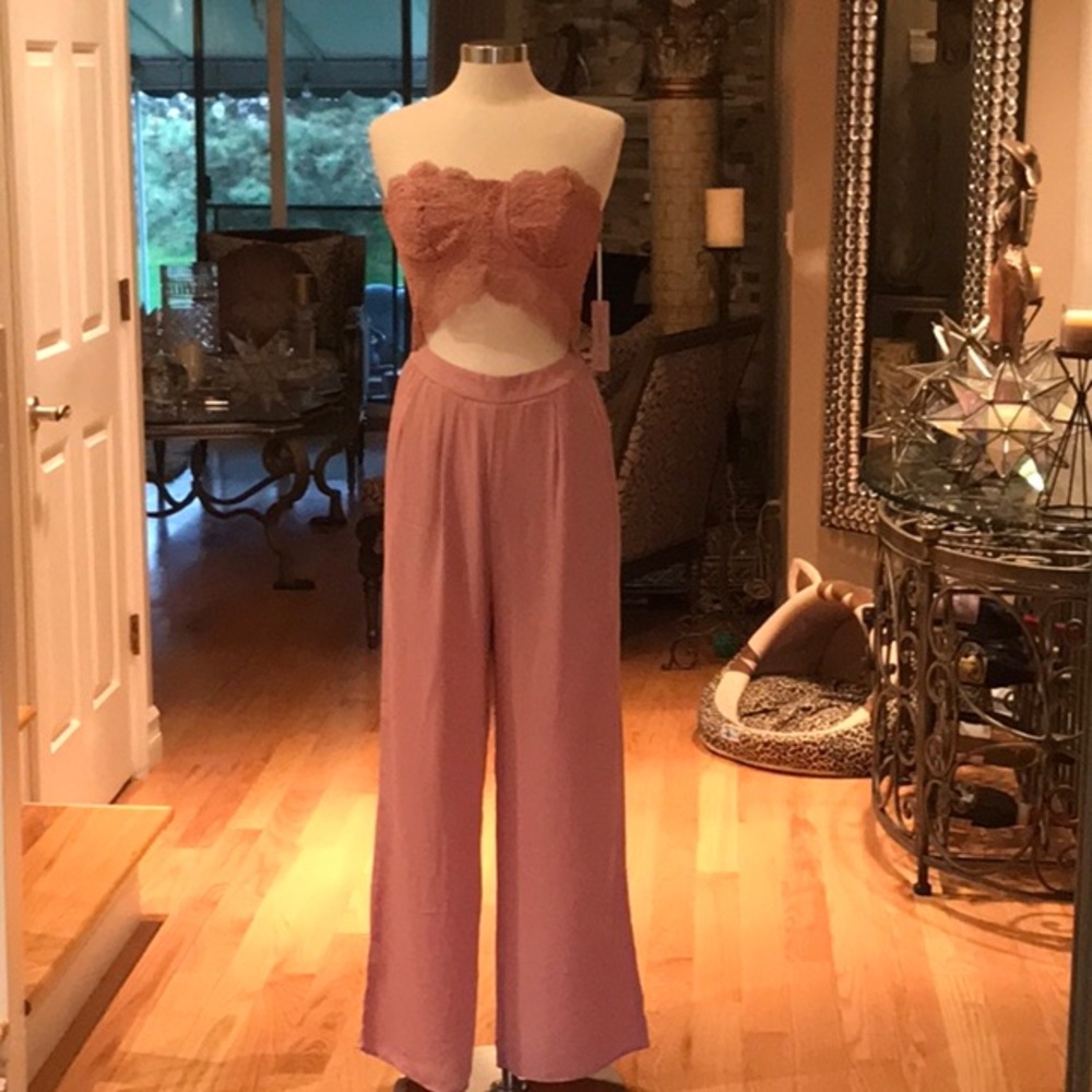 Iris Basic Strapless Crochet Wide Leg Jumpsuit - Picture 6 of 8